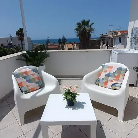 Mi Casa Es Tu Casa *